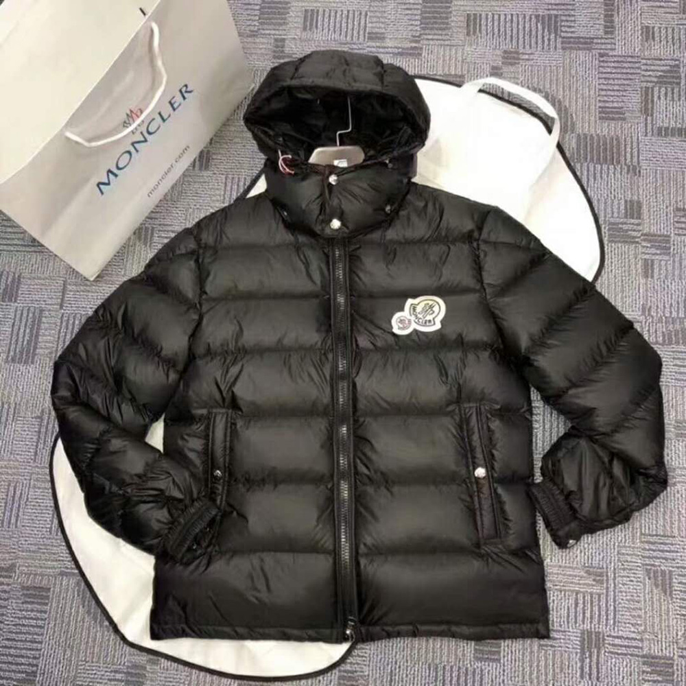 Moncler Logo Patch Puffer Jacket Black YSL DSQUARED2